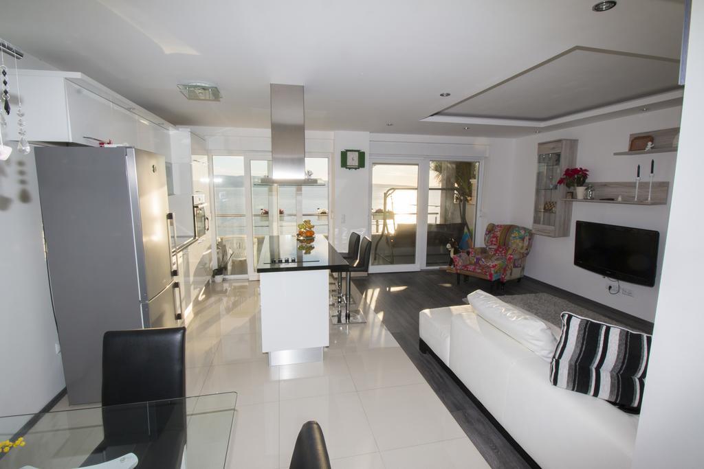 Apartment Mate Omis Luaran gambar